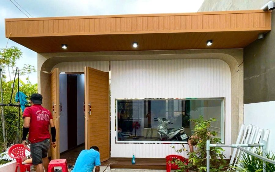Tấm nhựa ốp ngoài trời